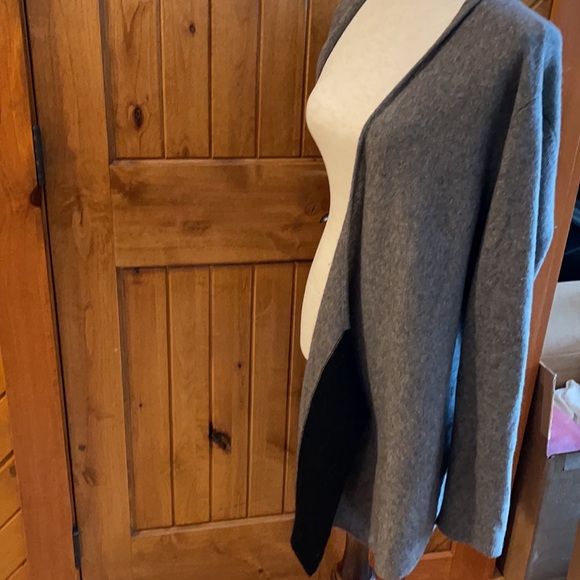Eileen Fisher 100% Soft Italian Wool Sweater Coat - Picture 7 of 10